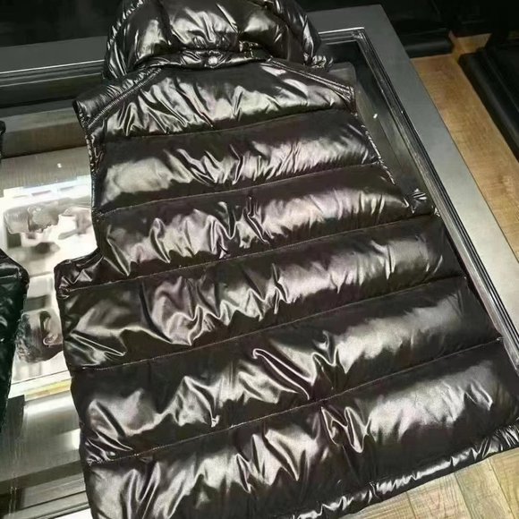 Moncler Men’s Black Goose Down Puffer Vest - Picture 5 of 5